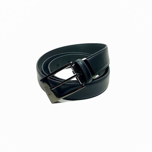 Boss leather belt gift set with 2 interchangeable gunmetal buckles
