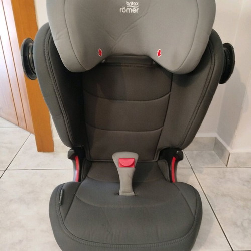 Britax Romer car seat like new for 15-36 kg