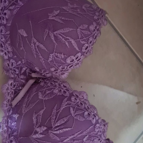 Bra used with ample padding, size 70 75 B, purple