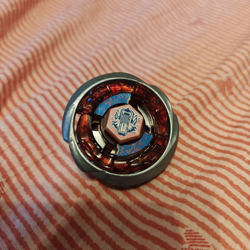 Burn Wolf Beyblade Hasbro authentic new