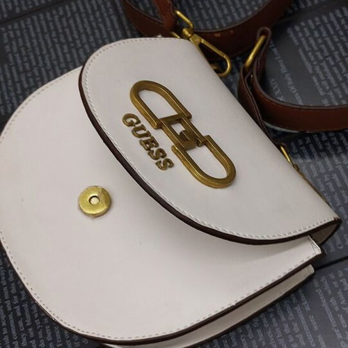 Guess Fleet Mini Saddle Crossbody bag new, cream color