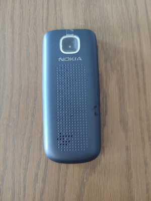 Nokia 2690 mobile phone used, unknown condition, no charger or battery