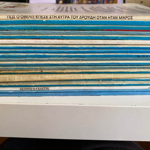 Asterix comics pack of 19 issues like new