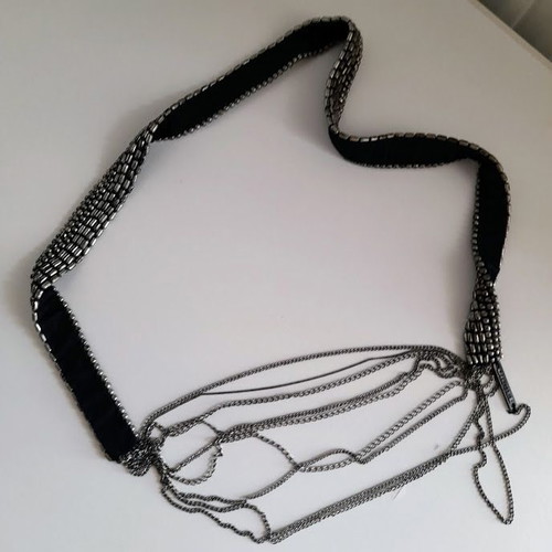 Diesel necklace 89 cm like new, black and silver