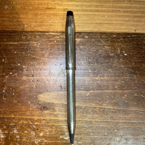 Pen set used with Cross, Sheaffer 100 Red, and Iridium Point nibs