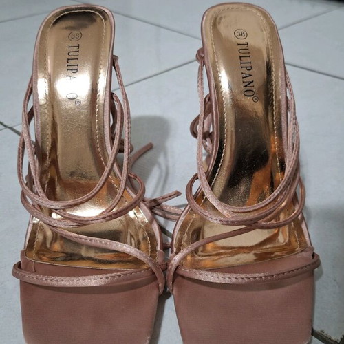 Pink satin sandals size 38 like new
