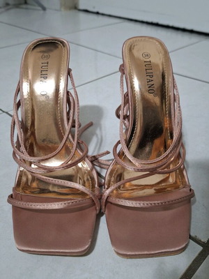 Pink satin sandals size 38 like new