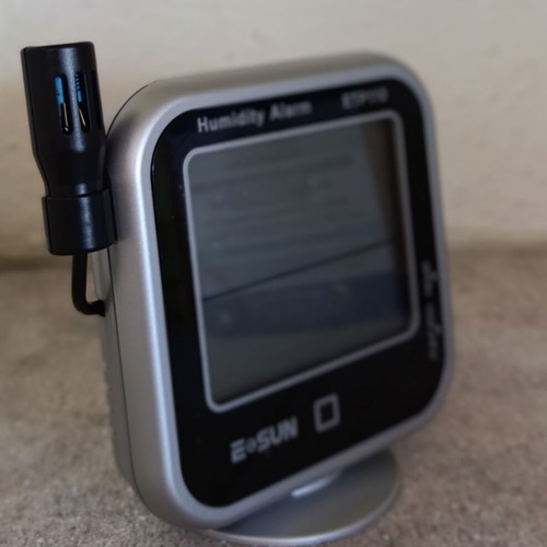 Digital Humidity and Temperature Alarm Device new