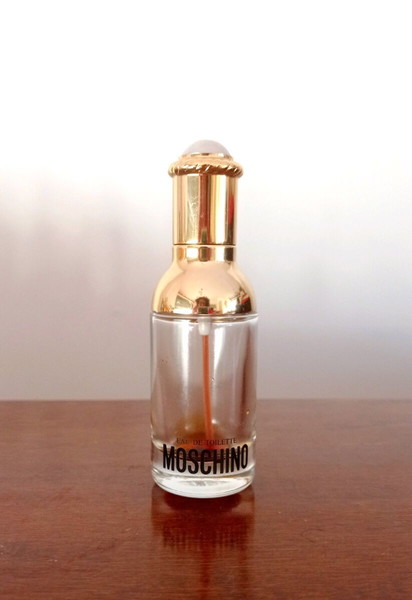 Moschino μπουκάλι αρώματος άδειο.