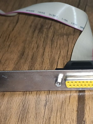 Vega E189529 AWM 2651 SB00701 15-pin game/MIDI port cable used