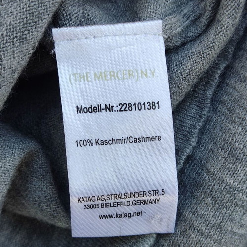 The Mercer N.Y. 100% cashmere gray sweater used, size S