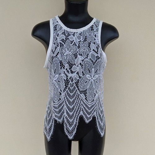 White lace top size S used, beachwear