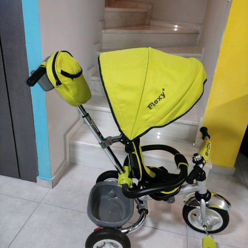 Byox Flexy+ children's tricycle like new with air wheels