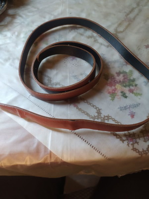 Women's and children's belt used, brown, size 105