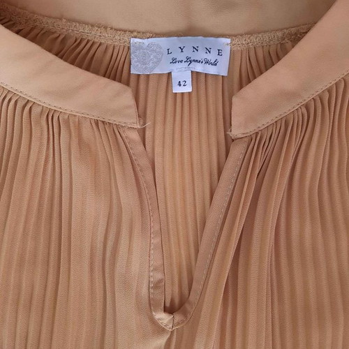 Lynne women's blouse like new, size XL