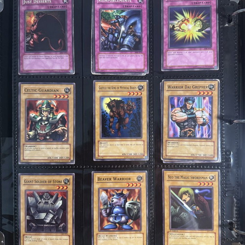 Yugioh Legendary Collection 2010 με Limited Edition κάρτες Αιγύπτιων Θεών σαν καινούργιο