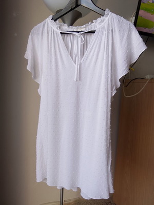 H&M Mama White Summer Short-Sleeve Top like new, size L