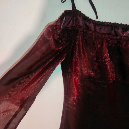 Vampire red dress used, adjustable tie straps, 3/4 bell sleeves