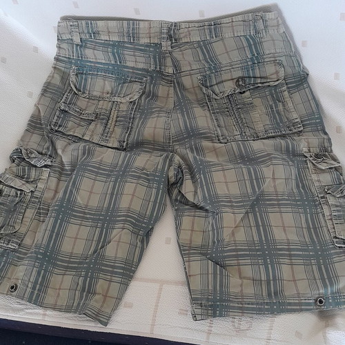 Redskins bermudas set of 3 like new, multicolor, size L