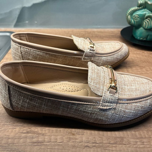 Tweed Loafers Size 37 Like New Beige with Gold Buckle