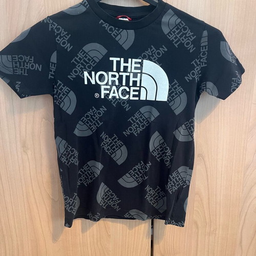 The North Face kids T-shirt size S like new
