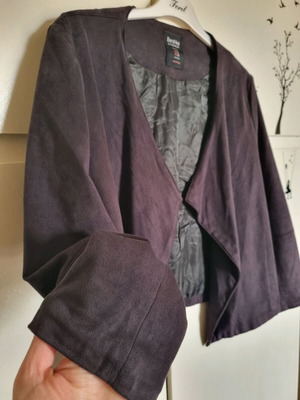 Suede blazer jacket Bershka size Medium like new