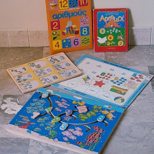 Educational puzzle and books set for numbers