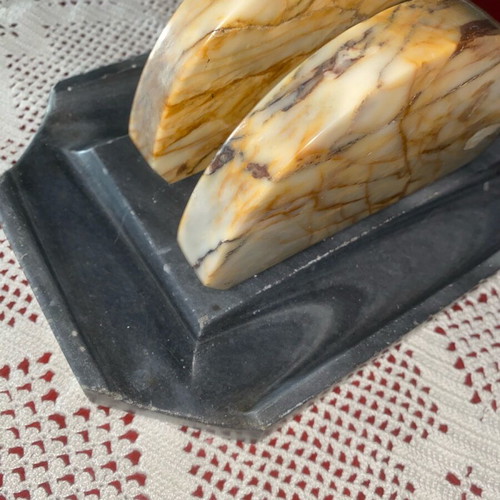 Marble napkin holder like new
