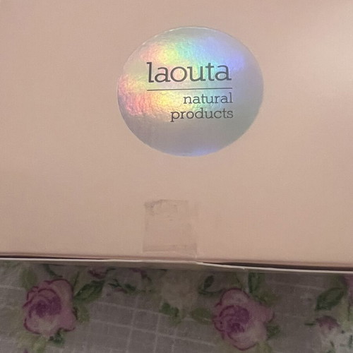 Glowcloud Frosty Pink highlighter for face and body