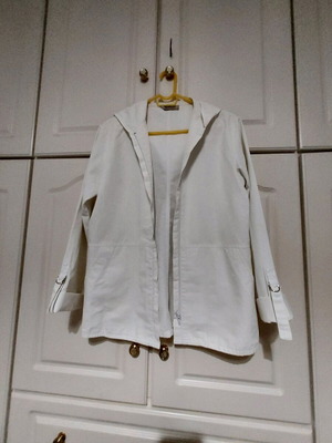 Spring women's jacket used, size medium, white