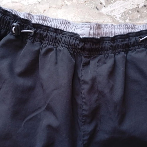 Reebok shorts bermuda size small like new black