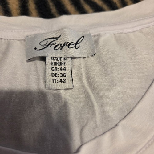 Forel white T-shirt like new, size S