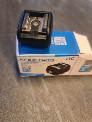 JJC JSC-2 Hot Shoe Adapter with PC Sync Output new