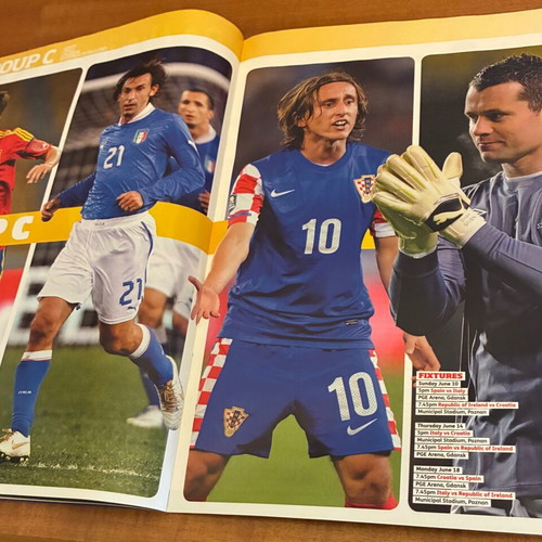 FourFourTwo Euro 2012 special edition presentation like new