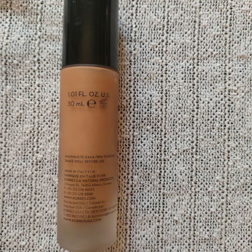Makeup Korres SPF15 foundation used