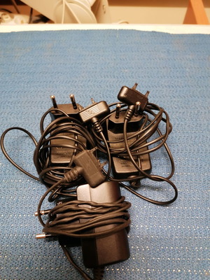 Sony Ericsson mobile chargers used, pack of 3