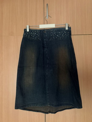 Denim midi skirt like new, size M 38 10, dark blue with studs