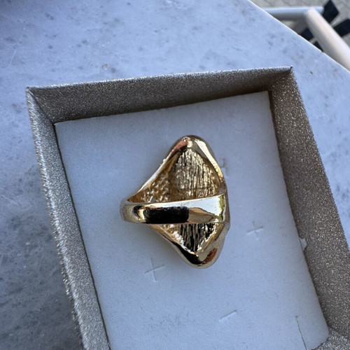 Ring size 9 new