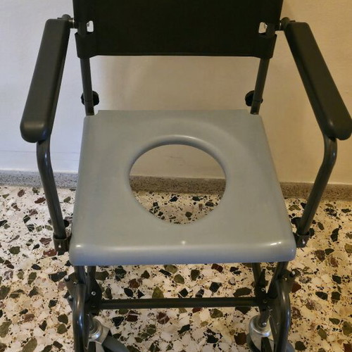 Invacare Cascata H720T new toilet chair