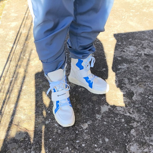 Champion athletic boots like new, size 39, white and blue