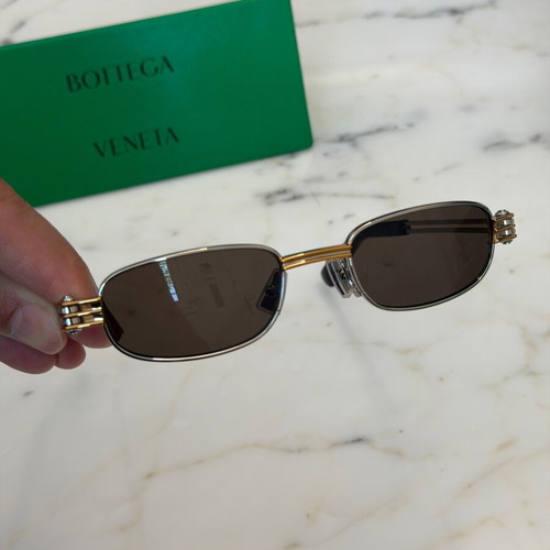 Bottega Veneta sunglasses like new