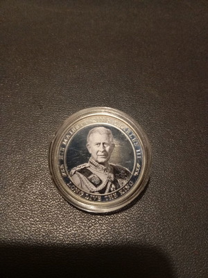 Charles of England commemorative coin new, silver plated bronze-nickel