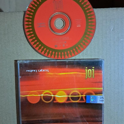 Joi Asian Vibes CD single used, electronic