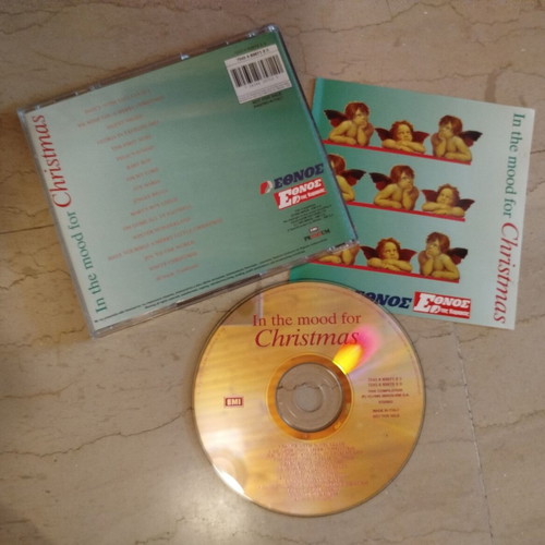 Pack of 4 used CDs: Nescafe, Party, Xmas, Christmas music
