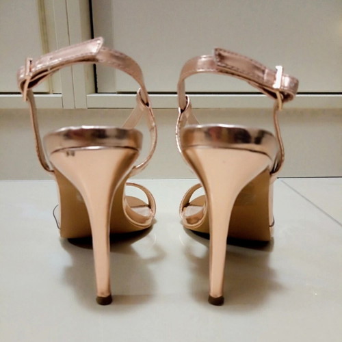 Adam's Shoes strappy heeled sandals pink rose gold vegan leather like new