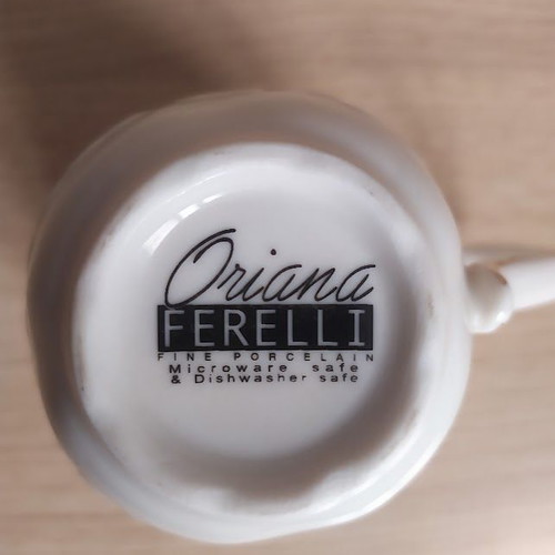 Oriana Ferelli porcelain tea cup
