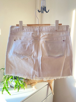 Μίνι φούστα λευκό denim Mango σε άριστη κατάσταση, μέγεθος M