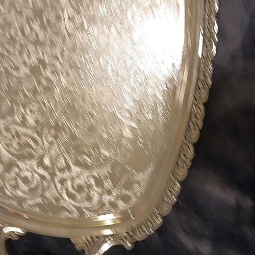Serving tray like new, made in Italy, for special occasions