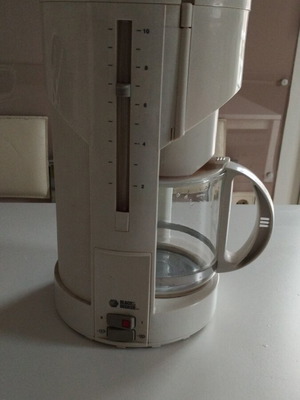 French coffee maker like new, filter type