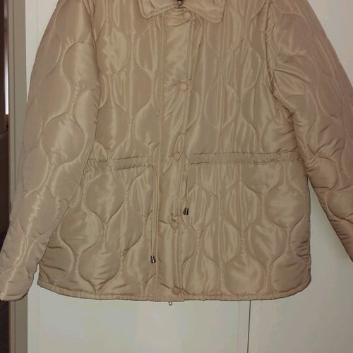 Shein women's quilted jacket beige like new, size XL